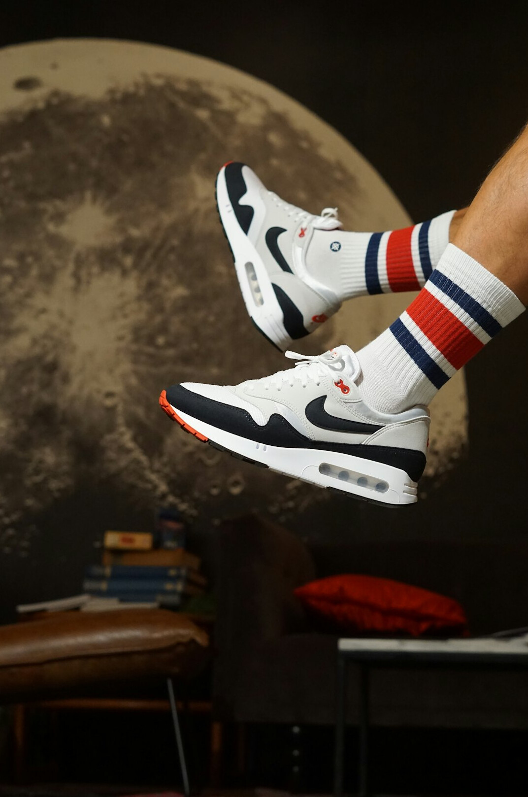 nike retro advertisement